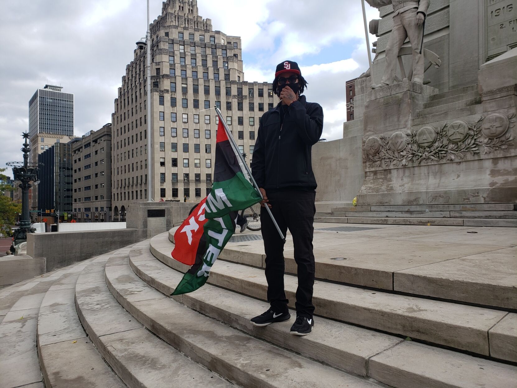 Jeano Simmons at Soldiers & Sailors Monument
